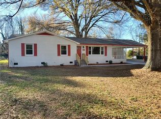 4951 Hamilton Cir, Charlotte, NC 28216