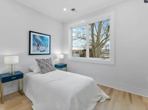 252 Bowers Street image 5 of 7