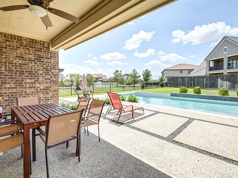 25710 Oakwood Knoll Dr — Photo 36