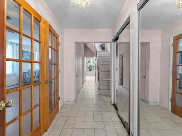 518 14th Street image 6 of 46