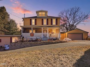 298 Crosstown Hwy, Union Dale, PA 18470