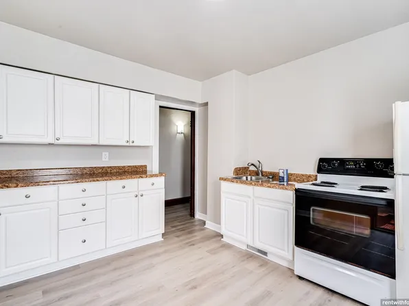 1901 S. Jefferson St., 1901 S Jefferson St #1901, Appleton, WI 54915