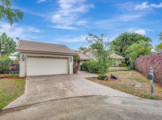 1040 SW 93rd Ave, Fort Lauderdale, FL 33324