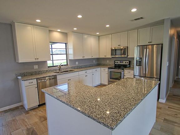 5th image of 6908 Pointe West Blvd
