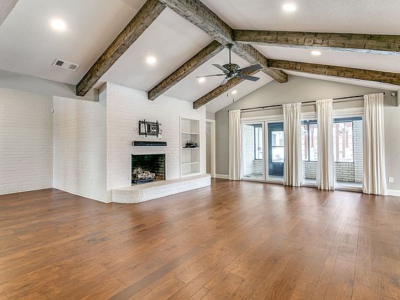 4th image of 412 Briarcliff Ct