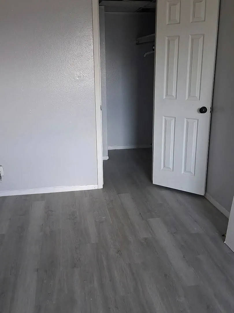2 bed, 1.5 bath, 1050 sqft, $950 — Photo 1
