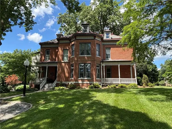 2204 Ashland Ave, Saint Joseph, MO 64506