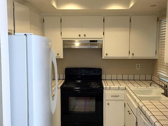 4th image of 6234 Civic Terrace Ave #A