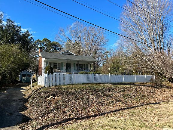3rd image of 56 Lakeshore Dr
