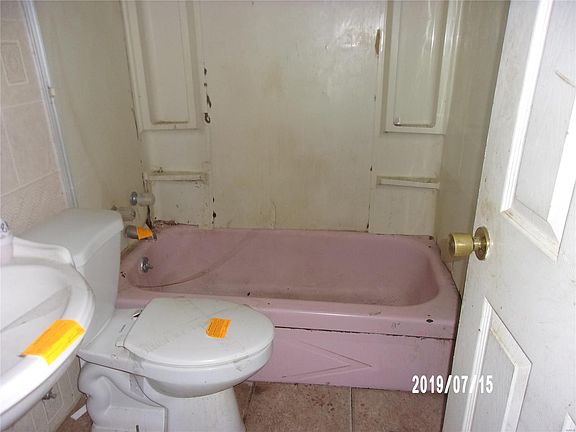 3rd image of 4272 E Margaretta Ave