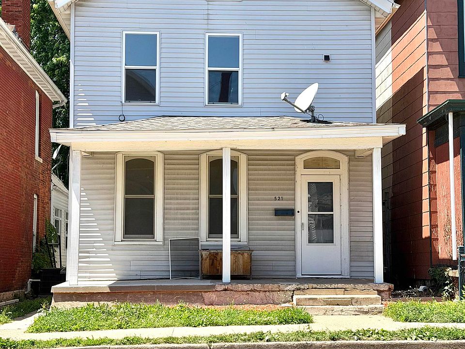 1st image of 521 Rhomberg Ave