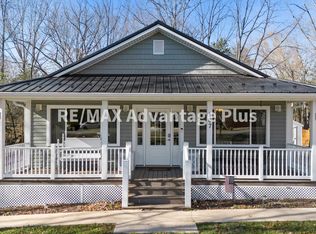 1703 High St, Farmville, VA 23901