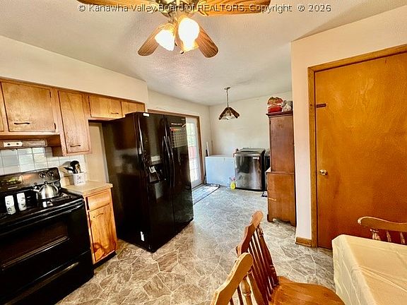 5th image of 111A Fairland Dr
