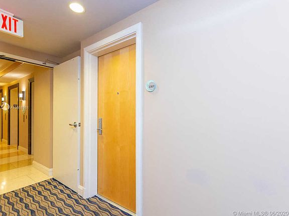 4th image of 244 Biscayne Blvd APT 2307