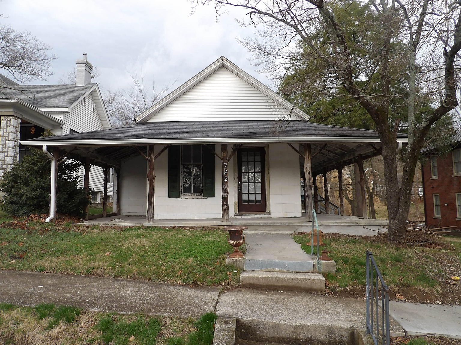 722 Shelby St, Frankfort, KY 40601 Zillow