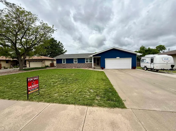 3421 Summer Ln, Hays, KS 67601