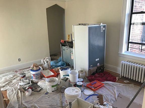 4th image of 2823 42nd St APT A4