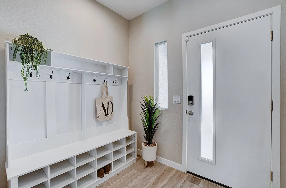 Building Photo - Elevate Townhomes
