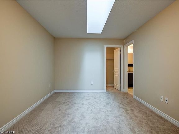 2nd image of 370 Belcourt Cmn