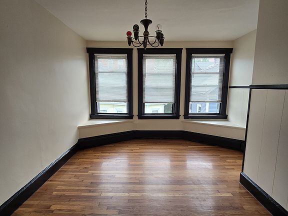 5th image of 29 Park St #3