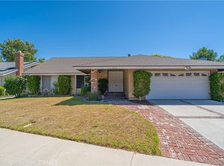 25688 Dorado Dr, Santa Clarita, CA 91355