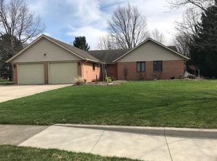 223 Kuhl Dr #8, Ottawa, OH 45875