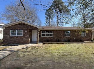 1115 Wallace St, Malvern, AR 72104