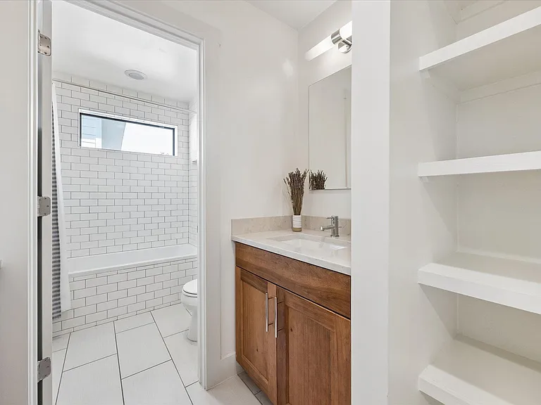 4506 Russell Dr #B — Photo 26