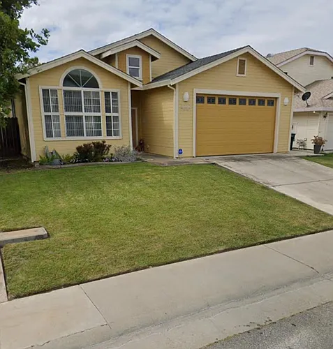 8212 Cliffe Way Photo 1