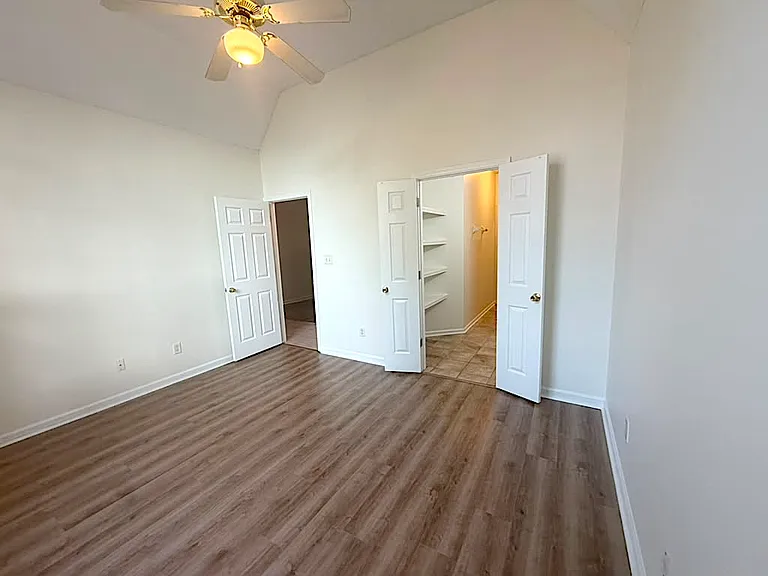 7751 Lipscomb Dr — Photo 9