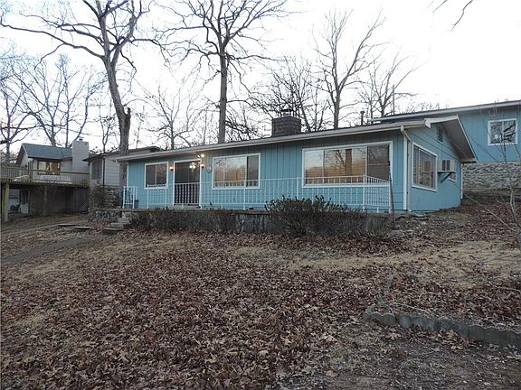 3rd image of 170 Aurora Dr
