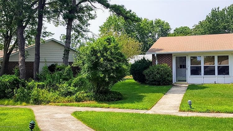 1st image of 1151A Argyll Cir