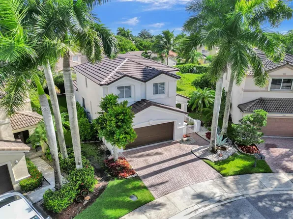 1036 Bamboo Ln, Weston, FL 33327