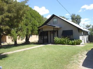 609 Locust St, Canadian, TX 79014