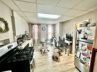 116 Salem St #1L, Boston, MA 02113