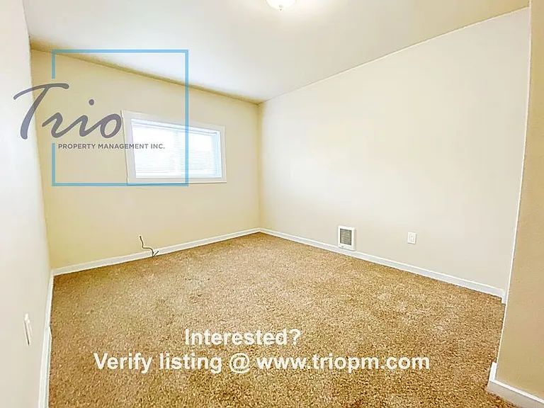 910 Hayes St — Photo 7