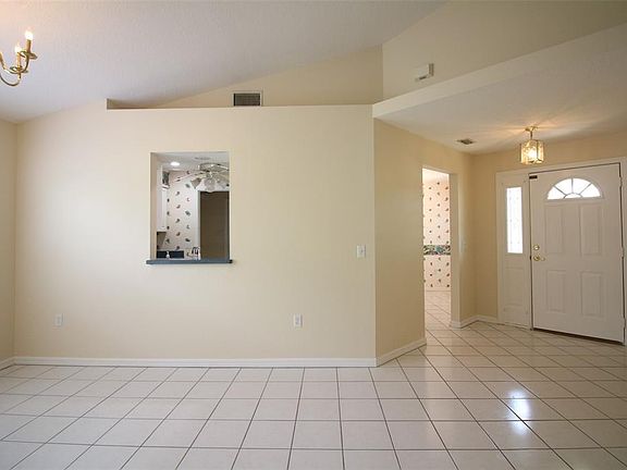3rd image of 2154 Sunstone Dr