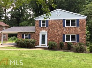 2168 Elinwood Dr, East Pt, GA 30344