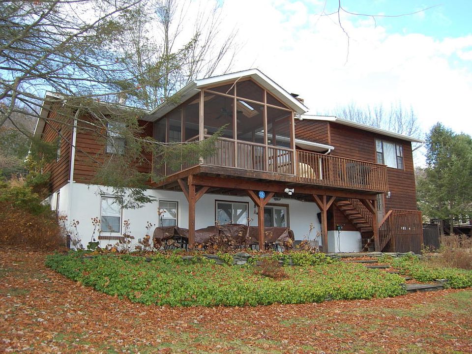 1st image of 100 Hemp Ln