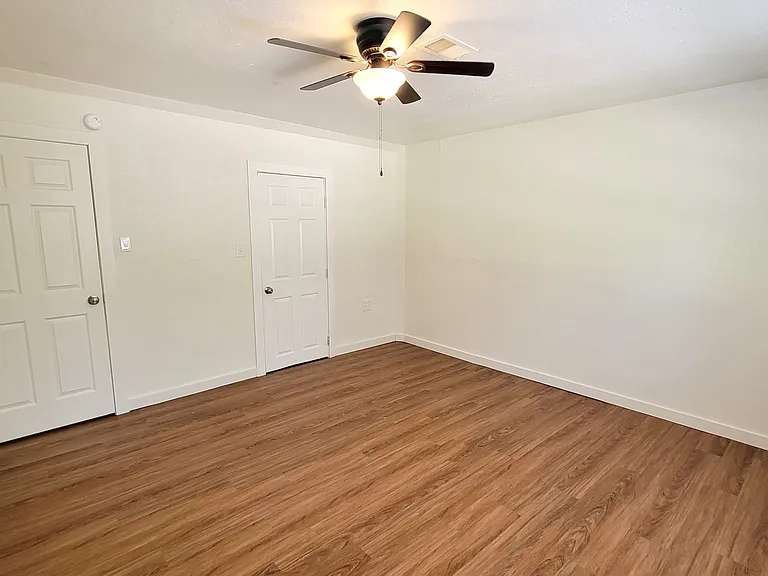 2100 Hill Top Ct #1 — Photo 39