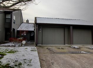 13821 NW 10th Ct APT B, Vancouver, WA 98685
