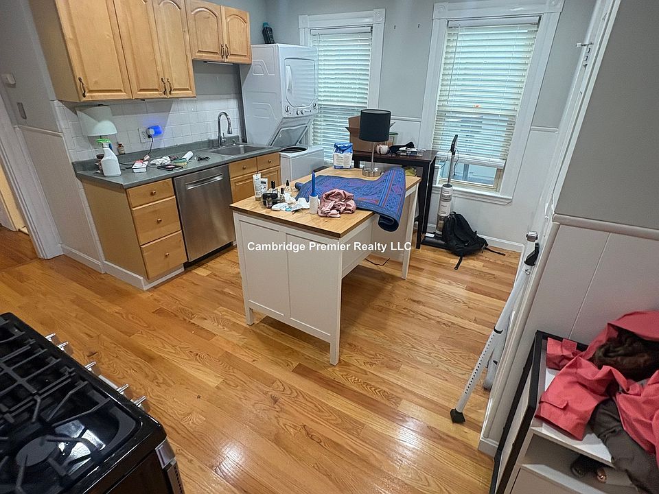 1st image of 42 Gold Star Rd #2