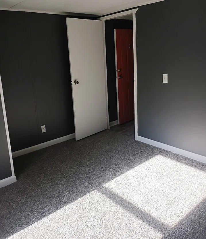 490 Bushes Ave. - 1 — Photo 4