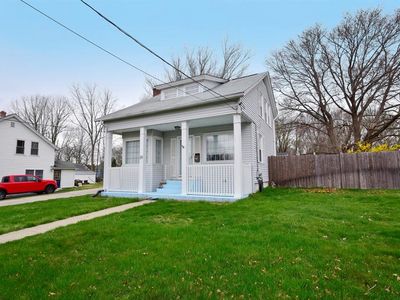 10 Chopin St, Coventry, RI, 02816