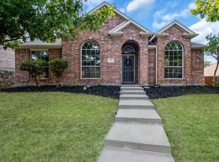 552 Presidio Dr, Rockwall, TX 75087
