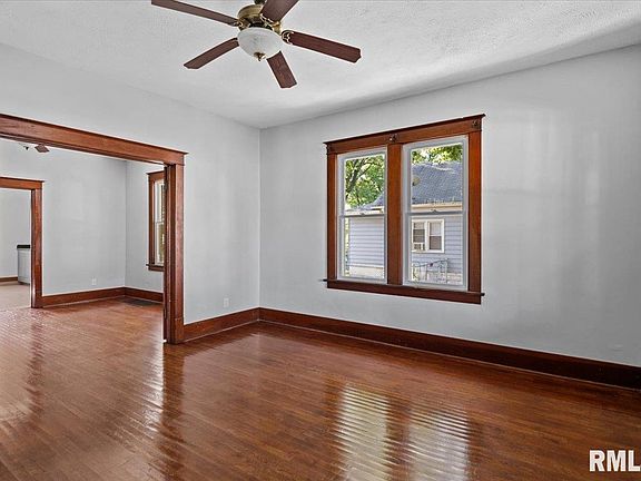 5th image of 1824 N 9th St