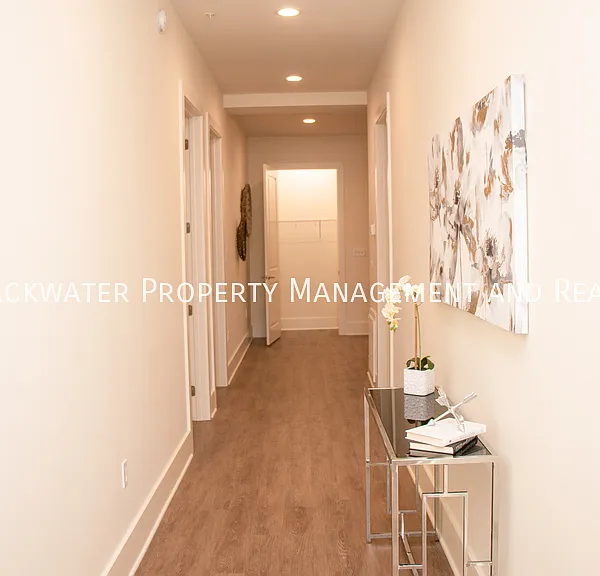 1208 Commerce St #301 — Photo 71