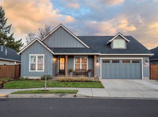 1035 S 33rd St, Springfield, OR 97478