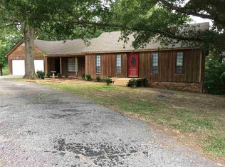 195-187 Poplar Sprgs Barg Rd, Lexington, TN 38351