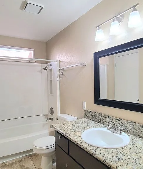4358 Greenholme Dr #9 — Photo 12